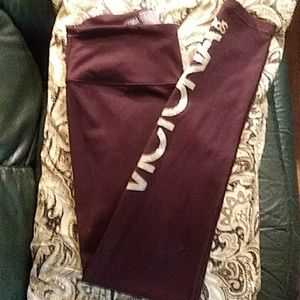 VS Sport Maroon KnockOut*